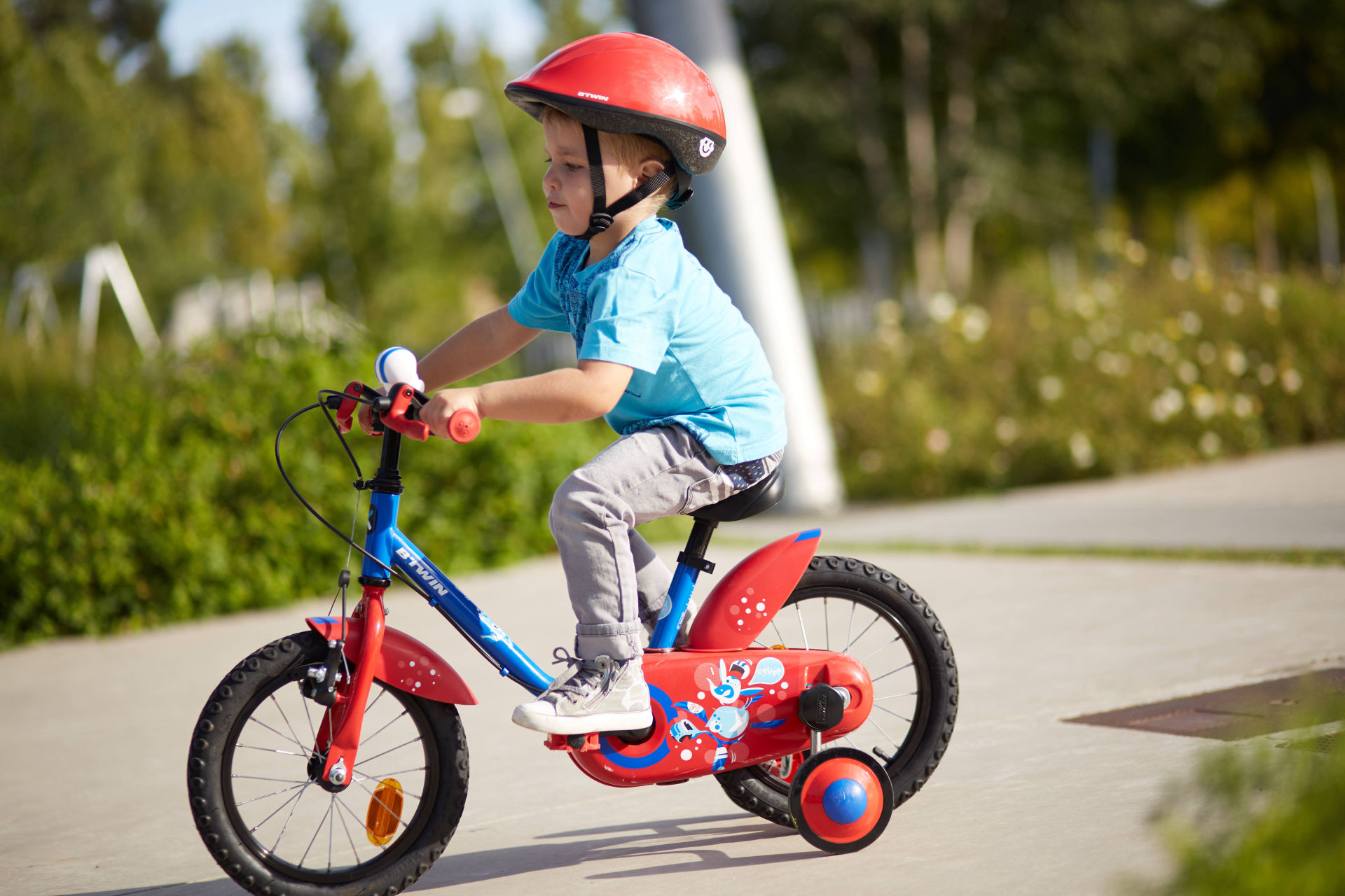 Btwin Calipo Kids' 14-Inch Bike - Blue/Red (2017) - First Bike bike