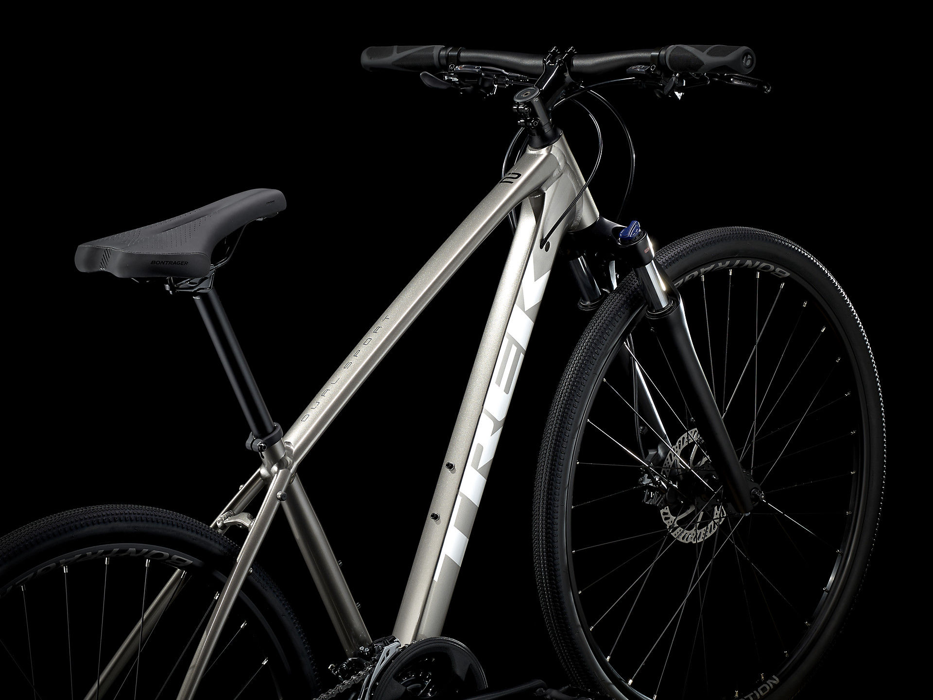 Trek Dual Sport 2 (2021) Hybrid bike
